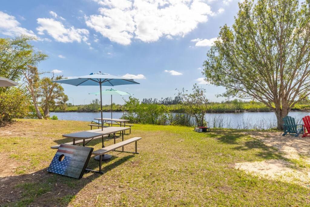 Beautiful Waterfront 1 Bedroom #4 蓬塔戈尔达 外观 照片